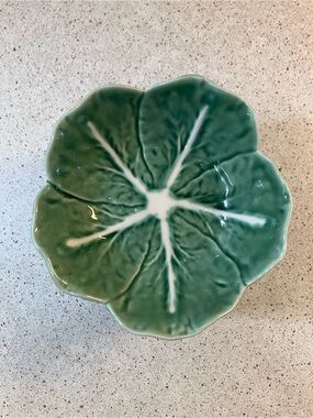 Green Cabbage Leaf Ceramic Dish
